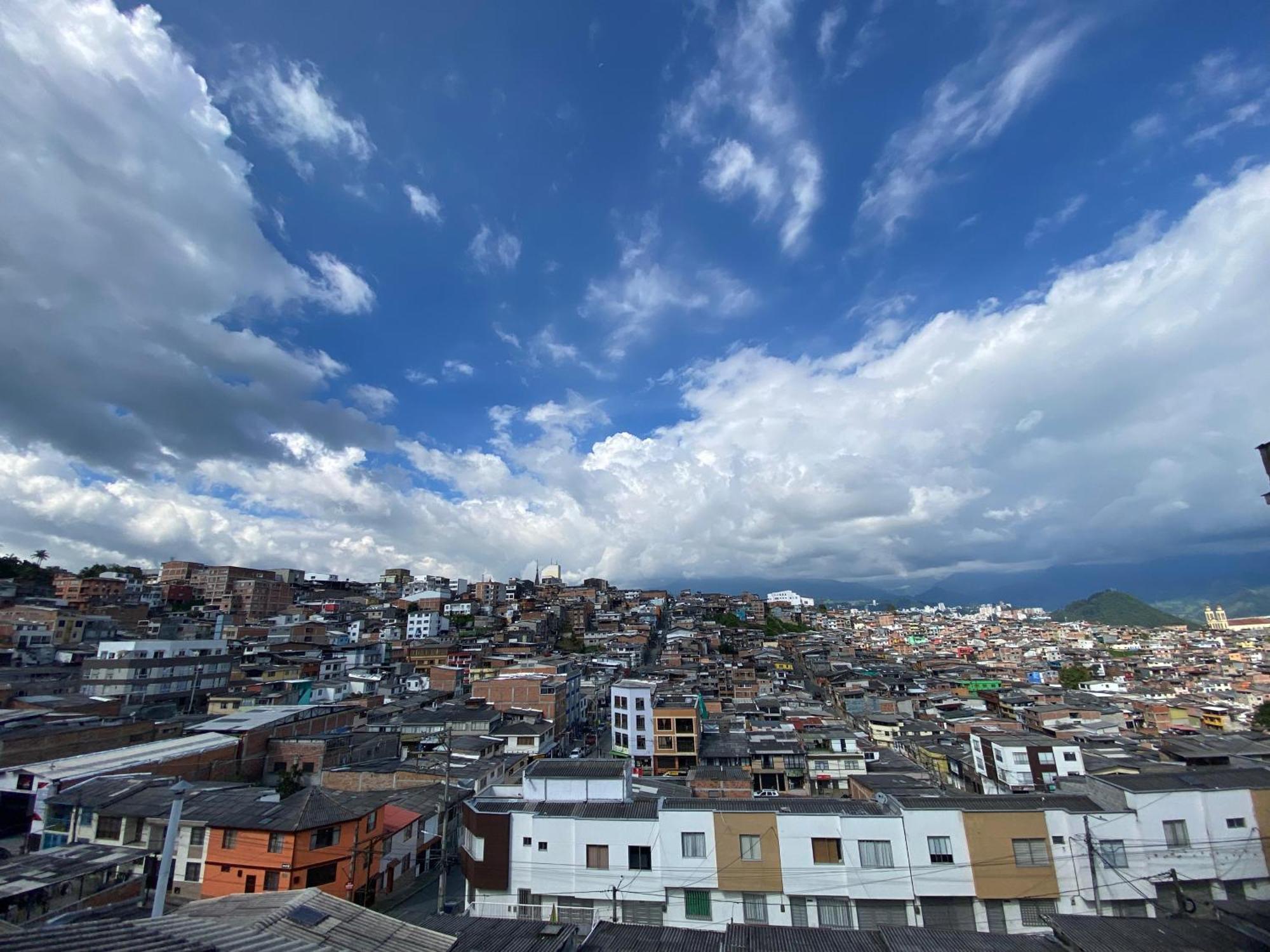 Casa Privada En Manizales Exclusiva Y Comoda Totalmente Equipada Contiguo A La Monumental Plaza De Toros, Cerca Al Mirador De Chipre Y Al Centro Historico De La Ciudad Exterior foto